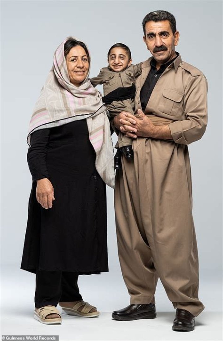 Afshin Esmaeil Ghaderzadeh – Who is the Shortest Man in the World Alive? Age, Bio, Wiki, Career, Family, Height &amp; Facts