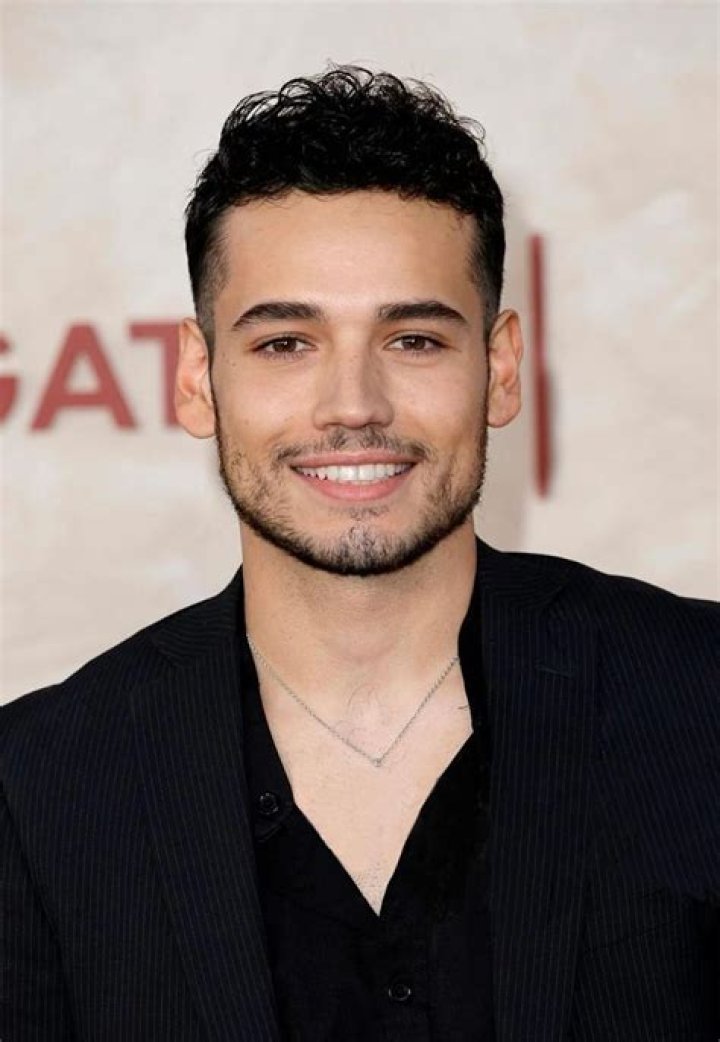 Alejandro Akara Age, Biography, Wiki, Career, Net Worth, Family, Dating, Ethnicity, Nationality, Movies And Facts
