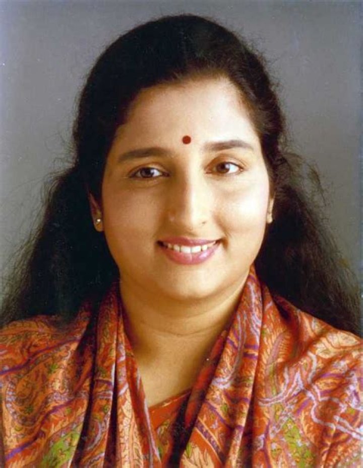 Anuradha Paudwal networth, bio, Early Life, Professional Life, Awards, Relationship Status, Body Measurement, Social media