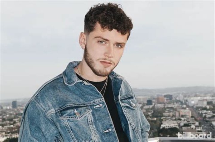 Bazzi Height, Weight, Net Worth, Age, Birthday, Wikipedia, Who, Nationality, Biography