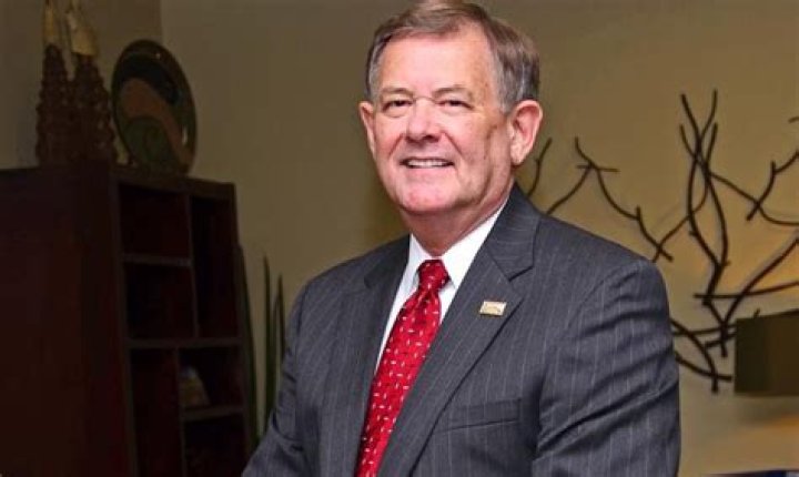 Bob Turk Age, Biography, Wiki, Career, Net Worth, Family, Wife, Kids, Weatherman, News, Relation And More Facts