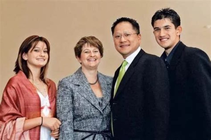 Cherish Finden’s Daughter And Her Husband: Family And Net Worth