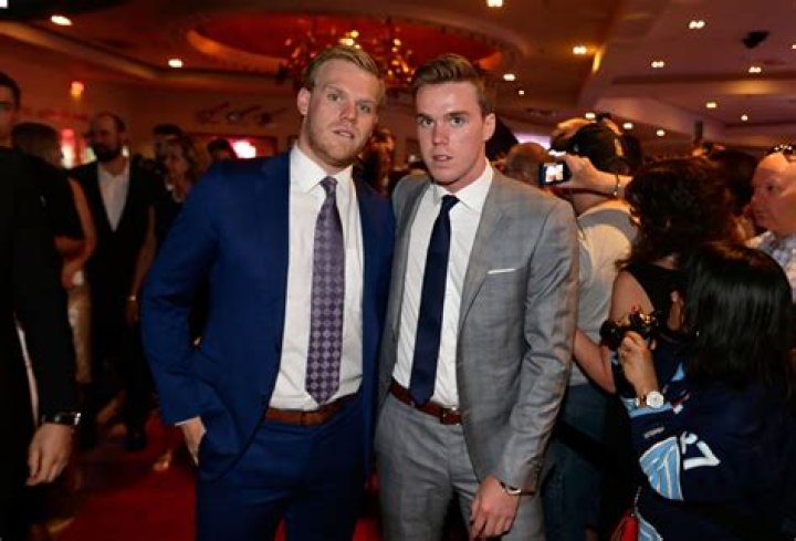 Connor McDavid Siblings – Details About His Brother &amp; Sister