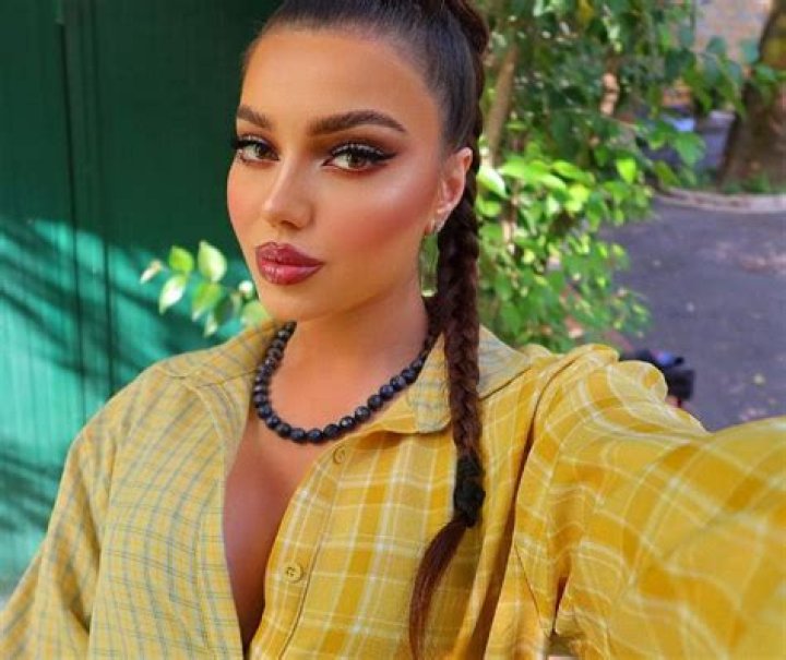 Crystal Molly Height, Weight, Net Worth, Age, Birthday, Wikipedia, Who, Nationality, Biography
