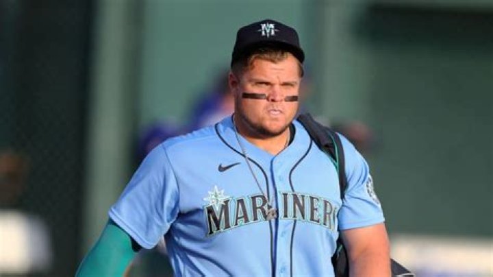 Daniel Vogelbach Biography; Age, Salary, Net Worth, Trade, Height, Weight, And High School Of The Milwaukee Brewers’ First Baseman