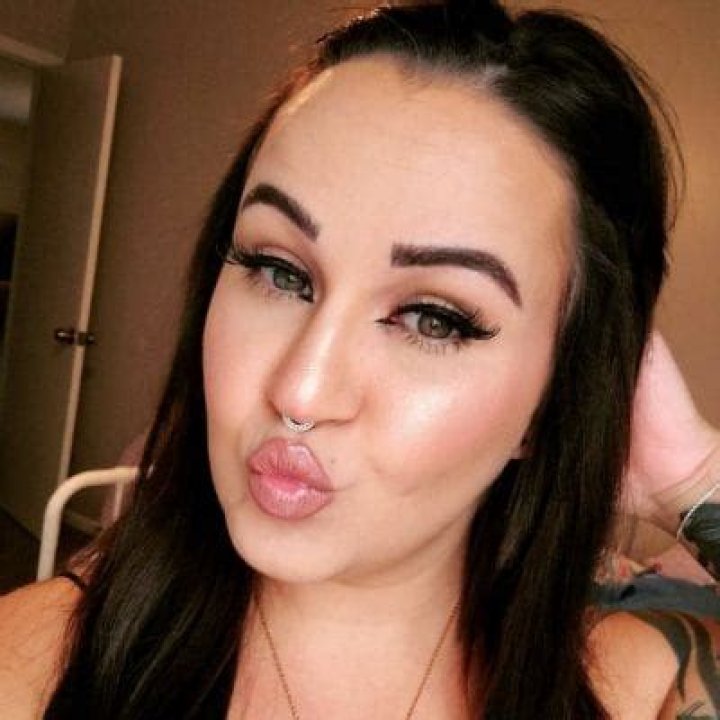 Dyani Eaton Obituary | Did She Commit Suicide | Cause Of Death Explained