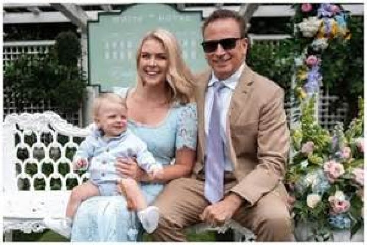 Elizabeth Hope Kramar Bio, Wiki, Age, Height, Family, Marriage to David Schoen, kids, Job and Net Worth