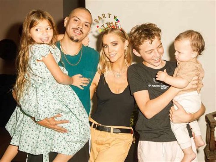 Fred Hammond Has Two Kids With Wife Kim Hammond