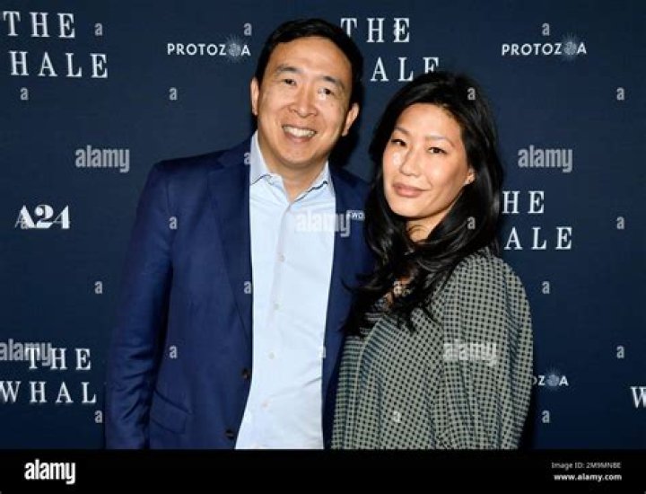 Humphrey Yang Height, Weight, Net Worth, Age, Birthday, Wikipedia, Who, Nationality, Biography