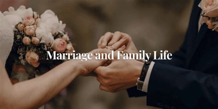Inside Jess Sims Husband and Married Life, Family Life In A Nutshell
