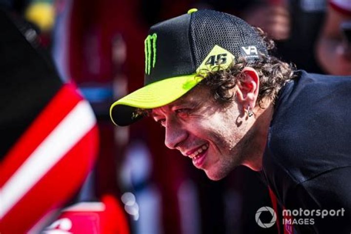 Is Alexander Rossi Related To Valentino Rossi? Relation And Family Of Racers