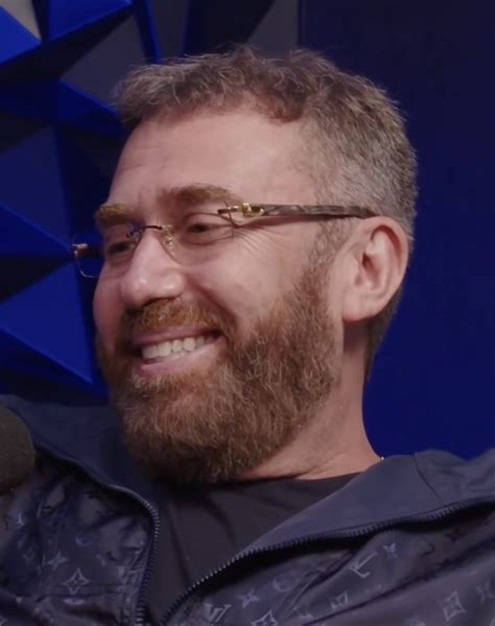 Is DJ Vlad Married to Wife? Or Dating Girlfriend? Controversies.