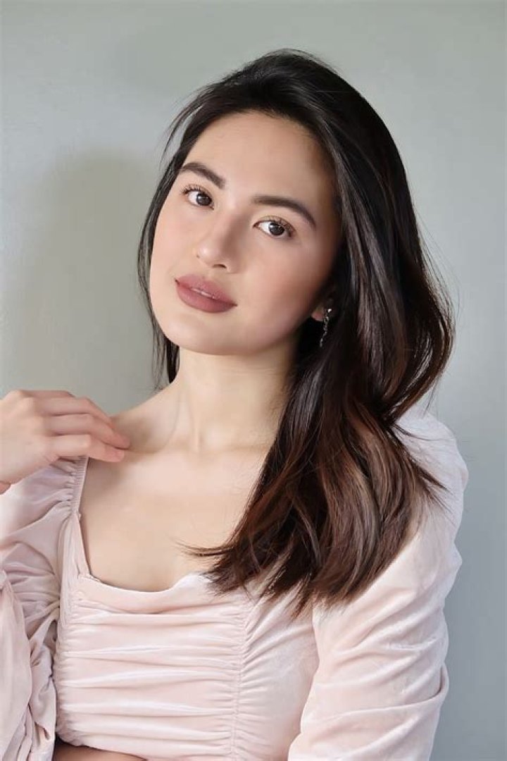 Julie Anne San Jose Net Worth, Age, Biography, Wiki, Career, Songs, Siblings, Family, Ethnicity And More Facts