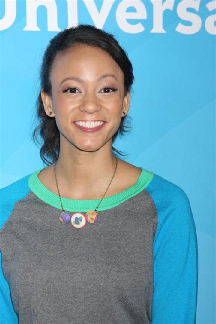 Kaitlin Becker Height, Weight, Net Worth, Age, Birthday, Wikipedia, Who, Instagram, Biography