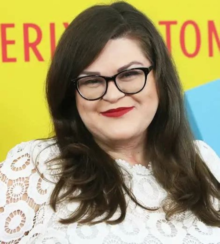 Kristin Chirico – The Kitchen &amp; Jorn Show Height, Weight, Net Worth, Age, Birthday, Wikipedia, Who, Instagram, Biography