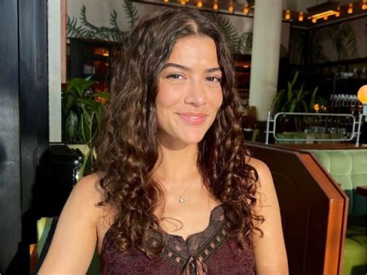 Lisette Olivera Height, Weight, Net Worth, Age, Birthday, Wikipedia, Who, Nationality, Biography