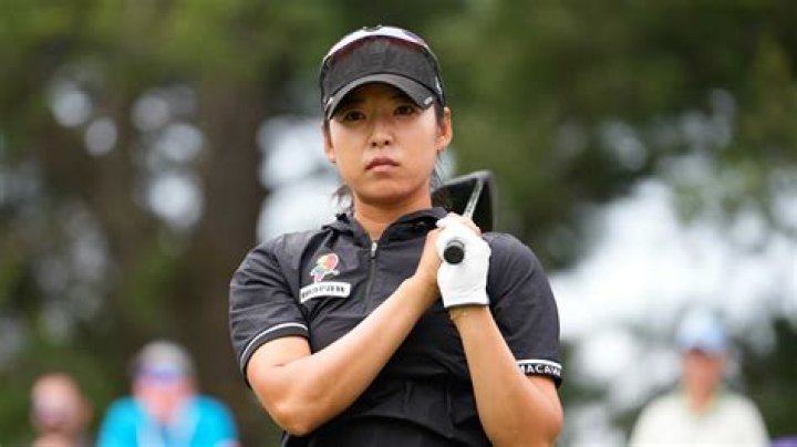 LPGA In Gee Chun Weight Loss Journey And Reasons With Her Before And After Photos