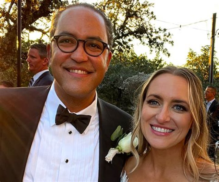 Lynlie Hurd – Lawyer | Who is the husband of Lynlie Hurd? Wiki, Age, Height, Net Worth, Relationship, Ethnicity, Career