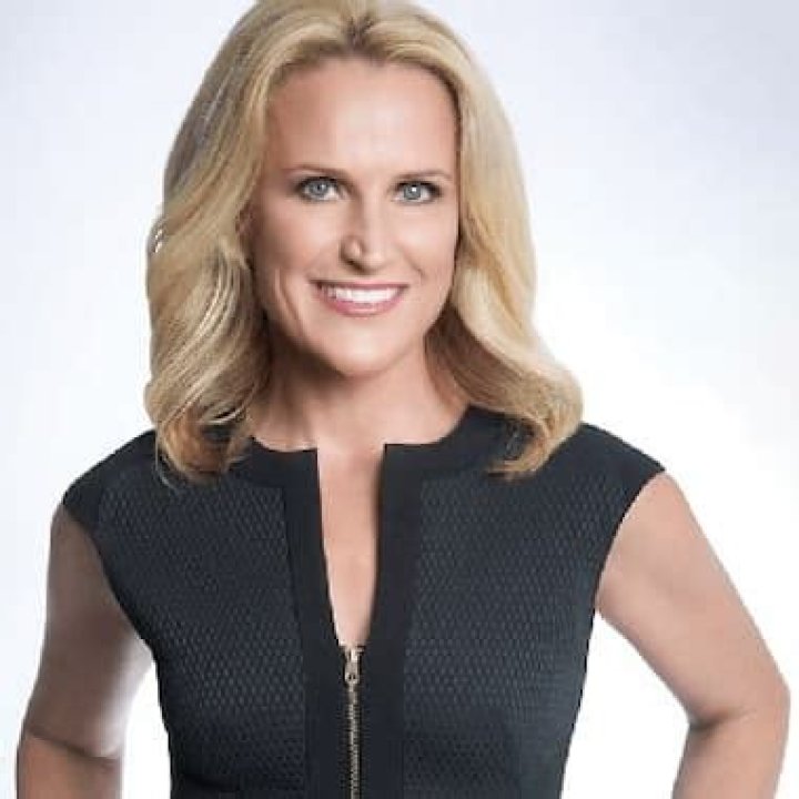 Mary Kay Kleist – American Meteorologist &amp; News Anchor | Age, Biography, Wiki, Career, Net Worth, Husband and Facts