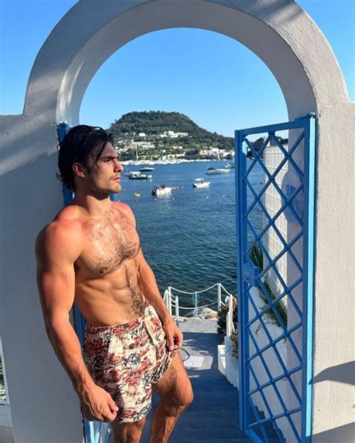 Matthew Law Height, Weight, Net Worth, Age, Wiki, Who, Instagram, Biography