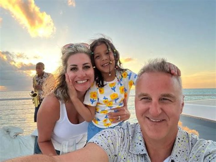 Meet Shawn Killinger Husband Joe Carretta: Is The QVC Host Sick In 2022?