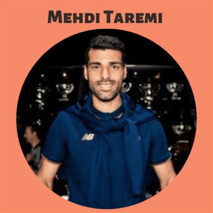 Mehdi Taremi – Professional Football Player | Has he ever won any award? iki, Age, Height, Net Worth, Wife, Ethnicity