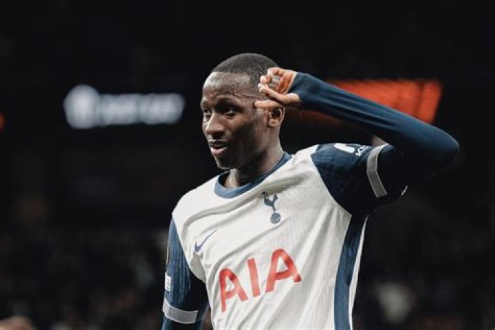 Pape Matar Sarr: Bio, Net Worth, Salary, Dating, Parents, Family, Nationality, Age, Height, Brother, Wiki, Transfer, Career, Awards, Facts, Position