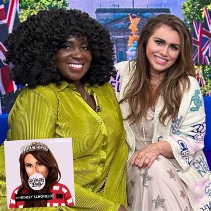 Queen Afua Height, Weight, Net Worth, Age, Birthday, Wikipedia, Who, Instagram, Biography