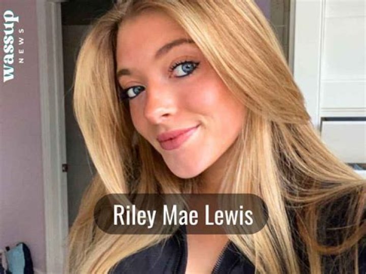 Riley Mae Lewis – TikTok Star | Who is Riley Mae Lewis dating? Wiki, Age, Height, Net Worth, Relationship, Ethnicity, Career