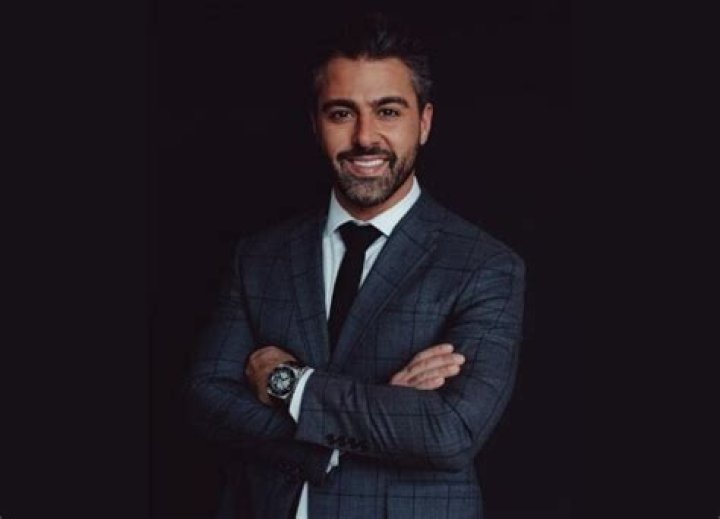 Robert Fakhouri: Where was Robert Fakhouri born? Net worth 2023, Age, Salary, Career, Height, Weight, Body Measurement, Bio, Wiki