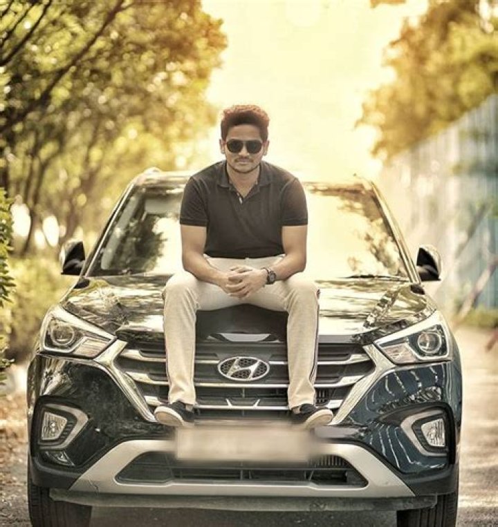 Shanmukh Jaswanth – Telugu YouTuber &amp; Instagram Star | Age, Biography, Wiki, Career, Net Worth, Family, Girlfriend, Video &amp; Facts