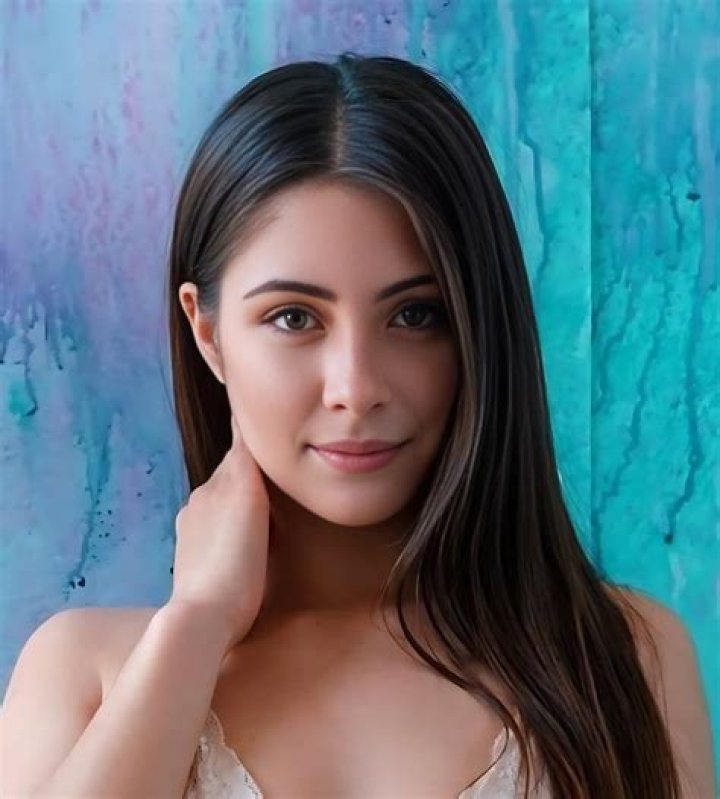 Tru Kait – Adult Actress, Model | When did she join Adult Industry? Wiki, Age, Height, Net Worth, Relationship, Ethnicity, Career