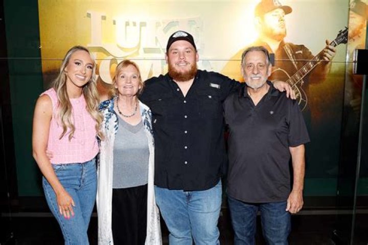 Who Are Luke Combs Parents Rhonda And Chester Combs? Has The Singer Lost Weight?