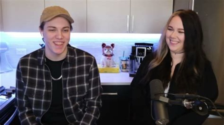 Who Is AnthonyZ Girlfriend? Details To Know About The Twitch Streamer