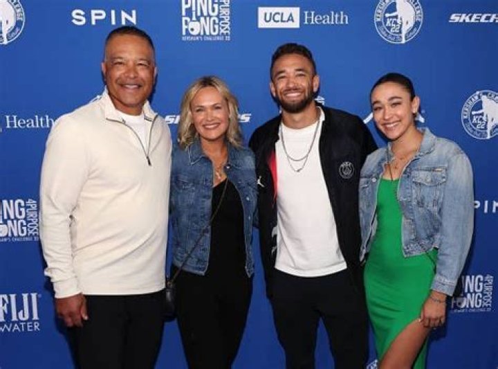 Who Is Dave Robert Wife, Tricia Roberts | Family And Relationship