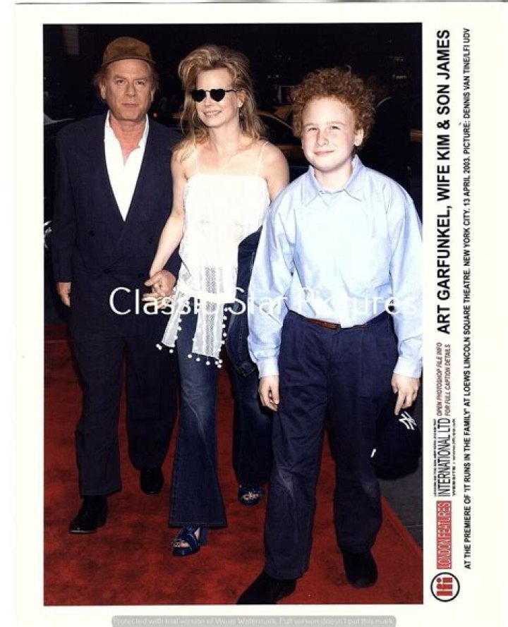 Who Is Kim Garfunkel? Learn About Art Garfunkel Wife And Children