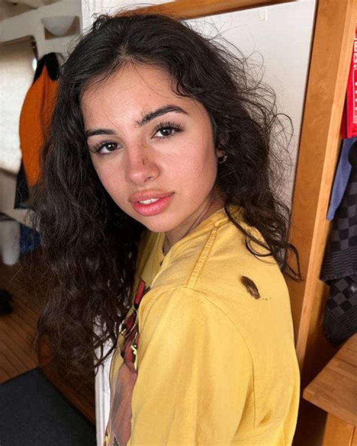 Who Is OnlyFans Model Mati Marroni? Is She Gay? Wikipedia Details, Parents, &amp; Net Worth