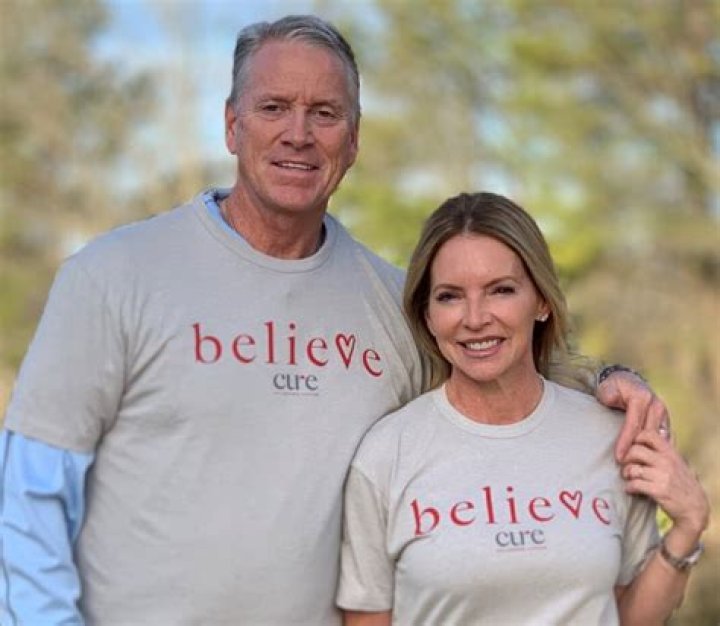 Who is Tom Glavine’s wife Christine Glavine? | Age, Biography, Wiki, Career, Net Worth, Family, Kids &amp; Relations