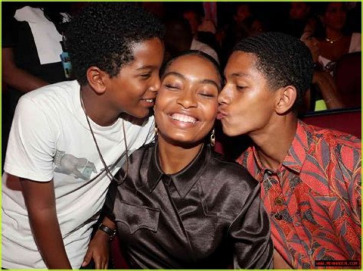 Yara Shahidi | Siblings: Sayeed Shahidi And Ehsan Shahidi