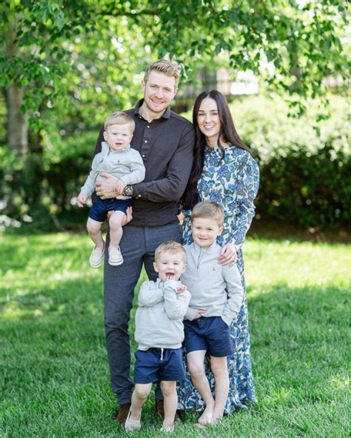 Zac Dalpe – What is the Net Worth and Salary of NHL Player Zac Dalpe? Age, Bio, Wiki, Career, Stats, Draft, Wife and Kids