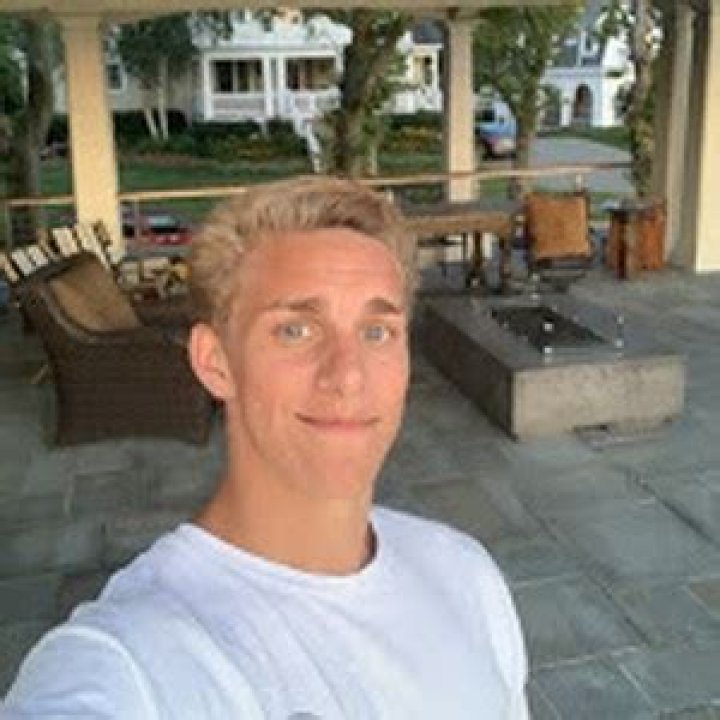 Zack Fairhurst Height, Weight, Net Worth, Age, Birthday, Wikipedia, Who, Instagram, Biography
